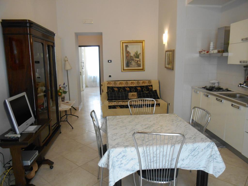 Casa Sannazzaro Apartment Napoli Cameră foto